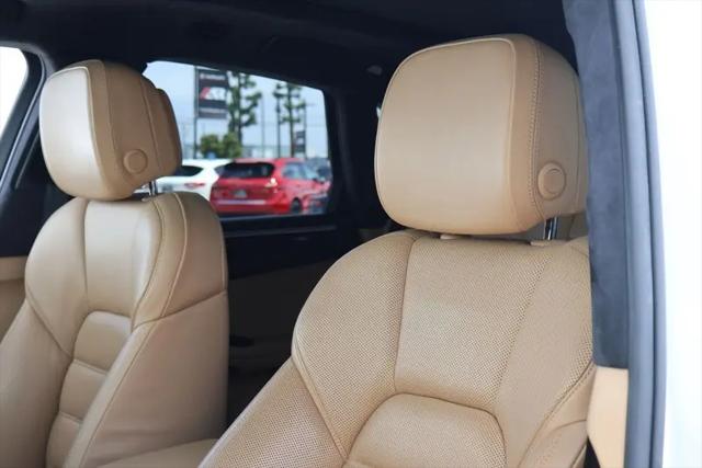 2017 Porsche Macan Turbo
