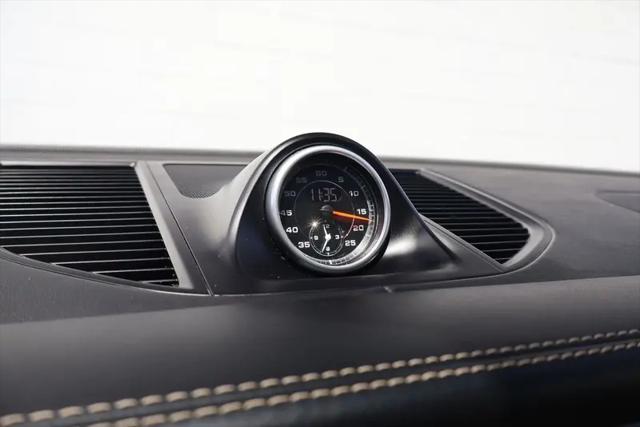 2017 Porsche Macan Turbo