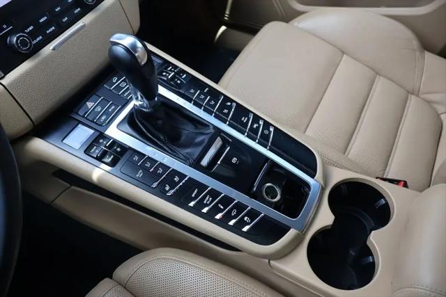 2017 Porsche Macan Turbo