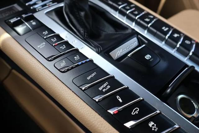 2017 Porsche Macan Turbo