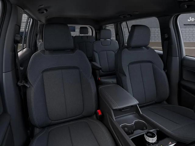2026 Jeep Grand Cherokee L Altitude 4x2