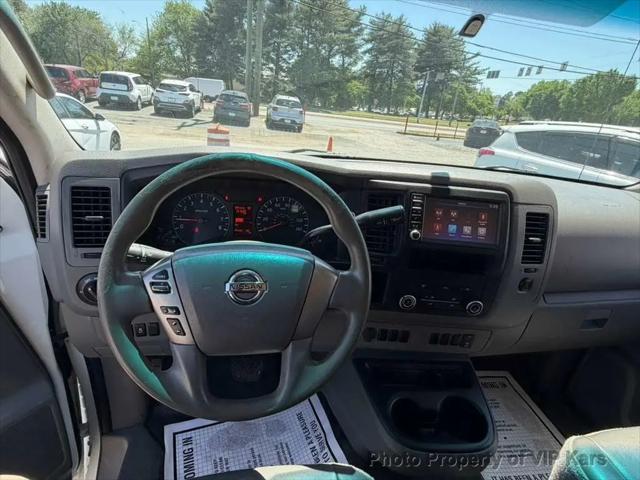 2019 Nissan 1500 S V6
