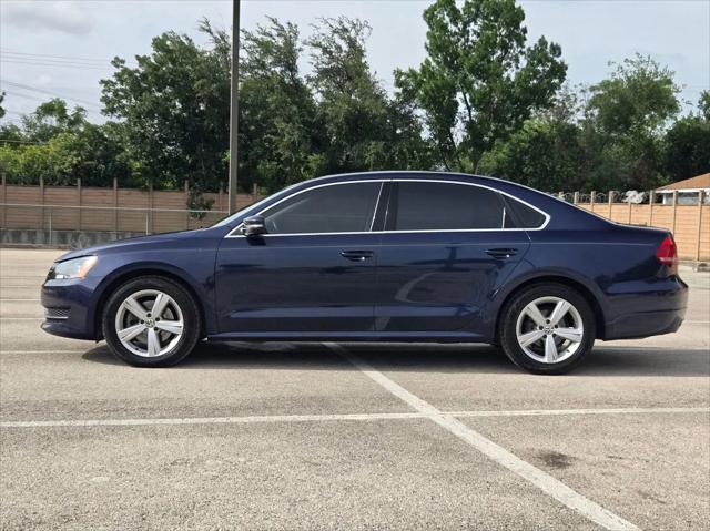 2014 Volkswagen Passat 1.8T SE