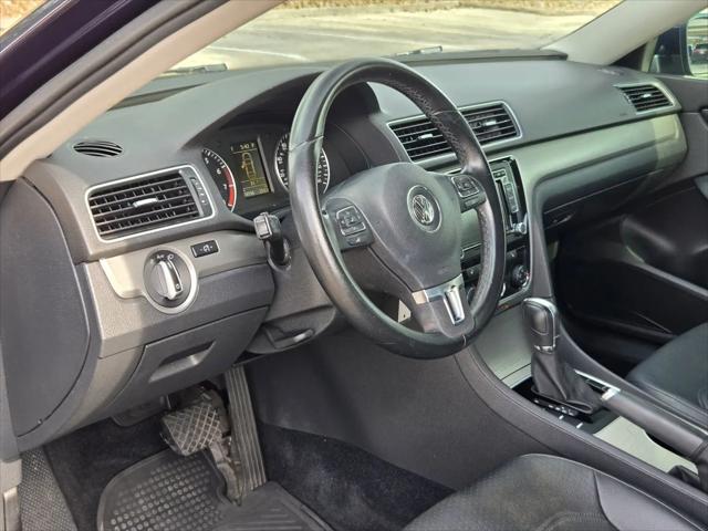 2014 Volkswagen Passat 1.8T SE