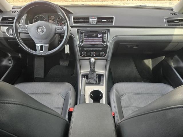 2014 Volkswagen Passat 1.8T SE