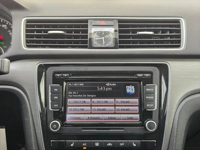 2014 Volkswagen Passat 1.8T SE