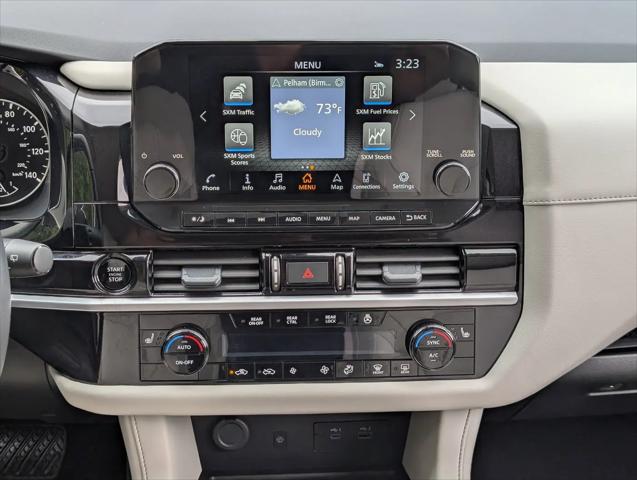 2025 Nissan Pathfinder SL FWD