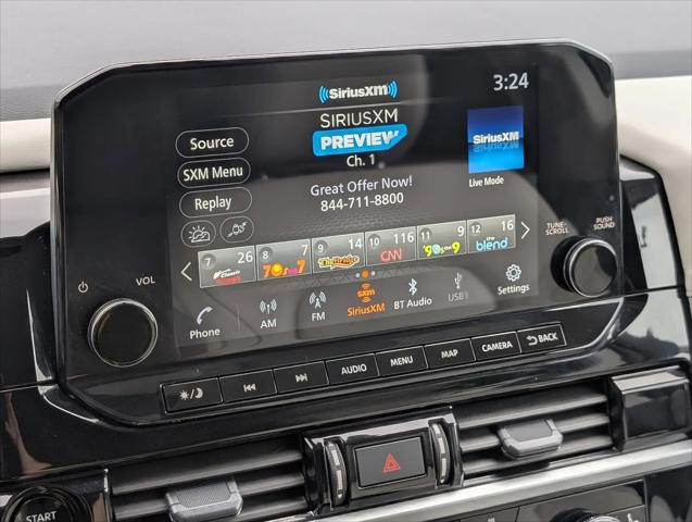 2025 Nissan Pathfinder SL FWD