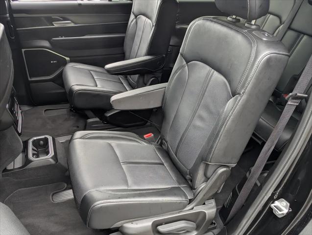 2025 Jeep Wagoneer Series III 4x4