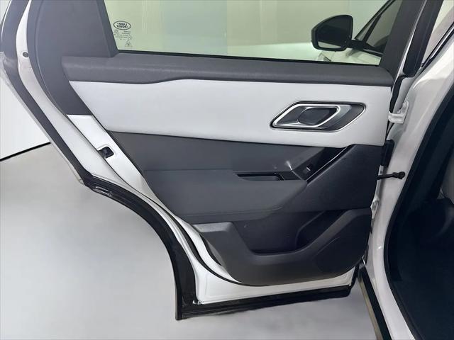 2025 Land Rover Range Rover Velar P400 Dynamic SE