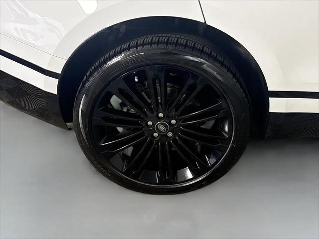 2025 Land Rover Range Rover Velar P400 Dynamic SE