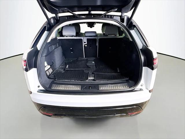 2025 Land Rover Range Rover Velar P400 Dynamic SE