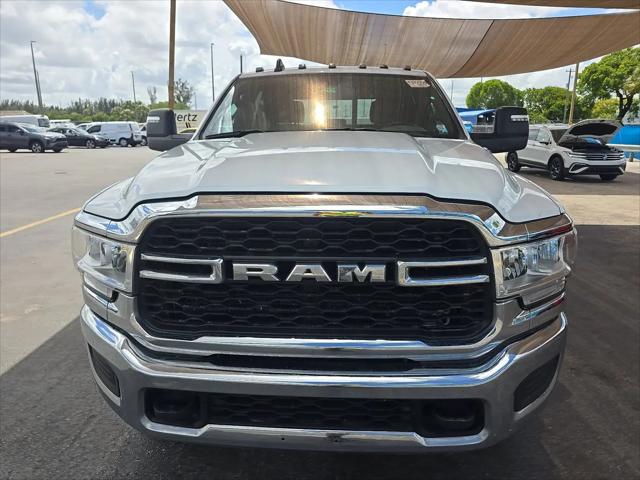 2024 Ram 3500 Tradesman Crew Cab 4x4 8' Box