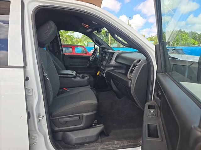 2024 Ram 3500 Tradesman Crew Cab 4x4 8' Box