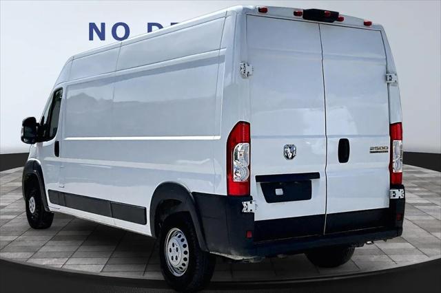2025 Ram ProMaster 2500 Cargo Van Tradesman High Roof 159" WB w/Pass Seat