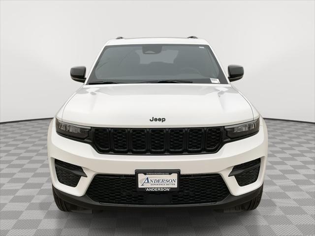 2025 Jeep Grand Cherokee Altitude X 4x4