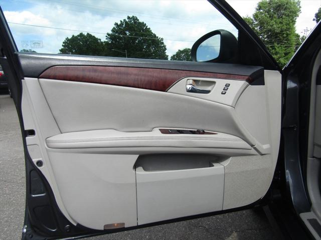 2011 Toyota Avalon Limited