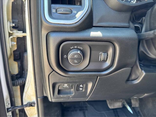 2023 Ram 1500 Big Horn 4x4 4dr Crew Cab 5.6 ft. SB Pickup
