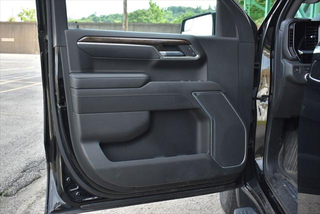 2022 GMC Sierra 1500 4WD Crew Cab Short Box Elevation