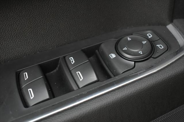 2022 GMC Sierra 1500 4WD Crew Cab Short Box Elevation