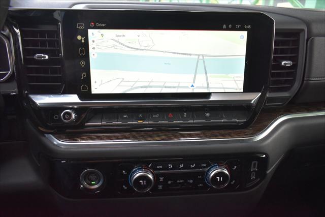 2022 GMC Sierra 1500 4WD Crew Cab Short Box Elevation
