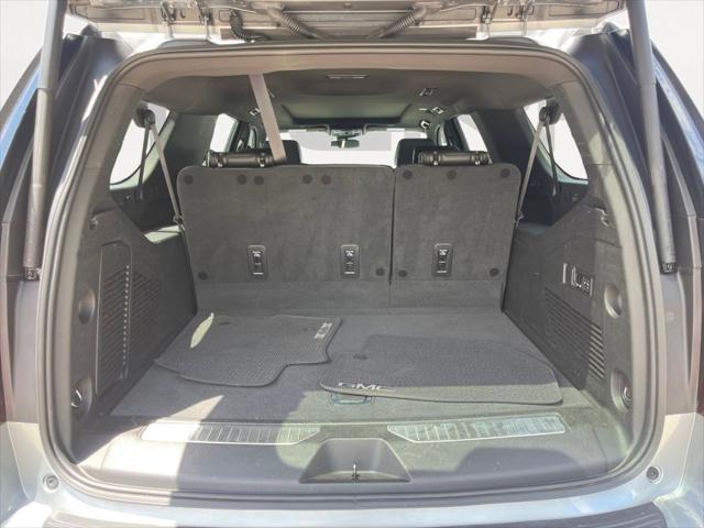 2023 GMC Yukon XL 4WD Denali