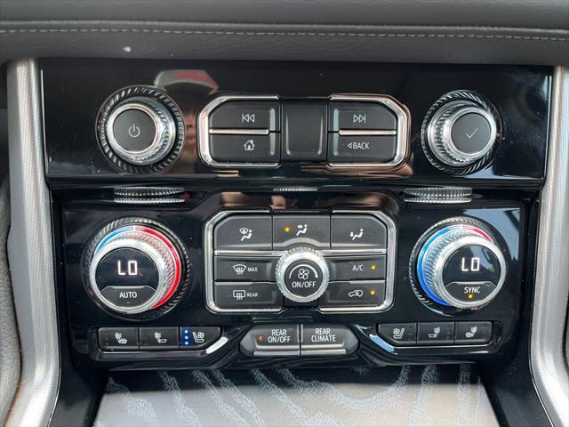 2023 GMC Yukon XL 4WD Denali