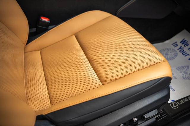 2023 Lexus ES 300h 300h