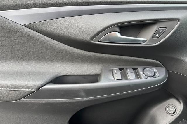 2026 Buick NV Preferred FWD