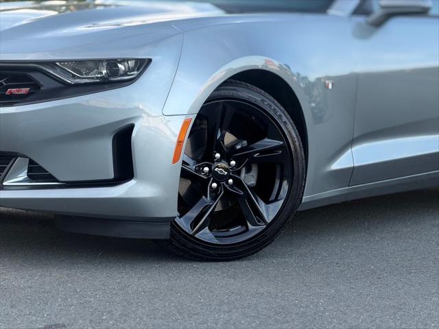 2024 Chevrolet Camaro RWD Convertible 2LT