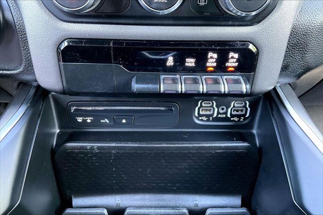 2019 Ram 1500 Big Horn/Lone Star Crew Cab 4x4 5'7" Box