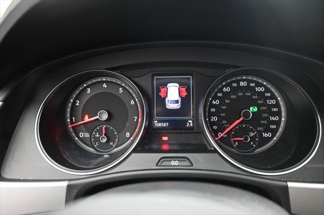 2021 Volkswagen Atlas Cross Sport 3.6L V6 SE w/Technology R-Line