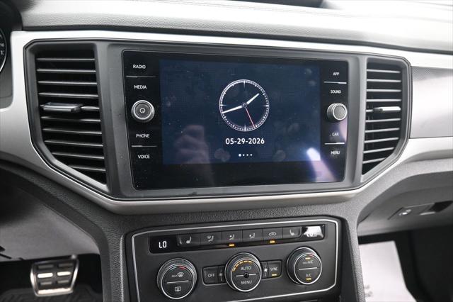 2021 Volkswagen Atlas Cross Sport 3.6L V6 SE w/Technology R-Line
