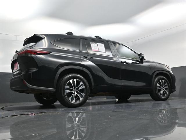 2025 Toyota Highlander XLE