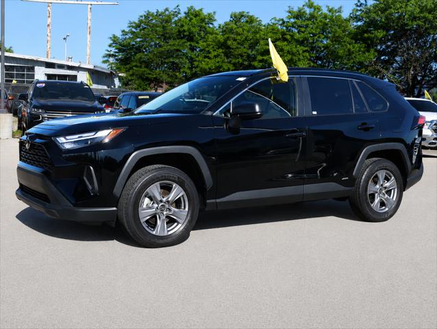 2025 Toyota RAV4 Hybrid LE