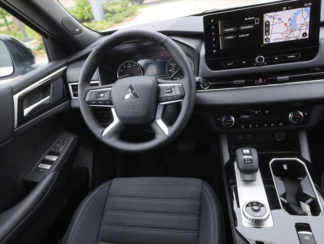 2026 Mitsubishi Outlander LE 1.5T S-AWC