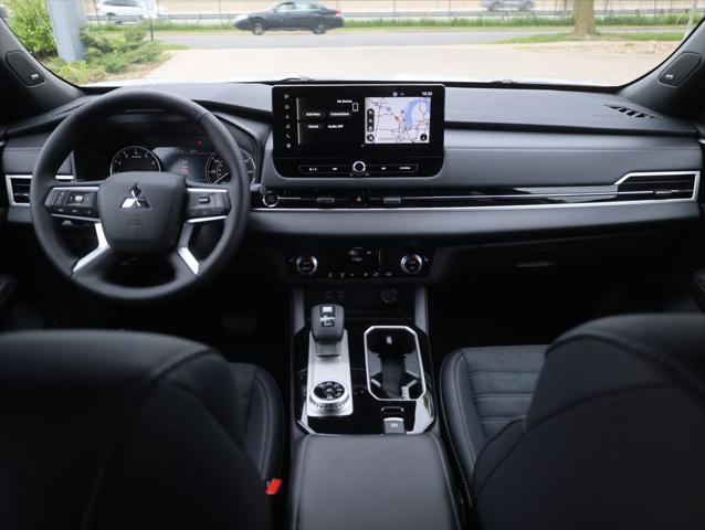 2026 Mitsubishi Outlander LE 1.5T S-AWC
