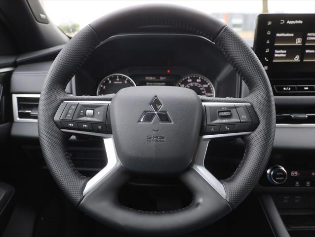 2026 Mitsubishi Outlander LE 1.5T S-AWC