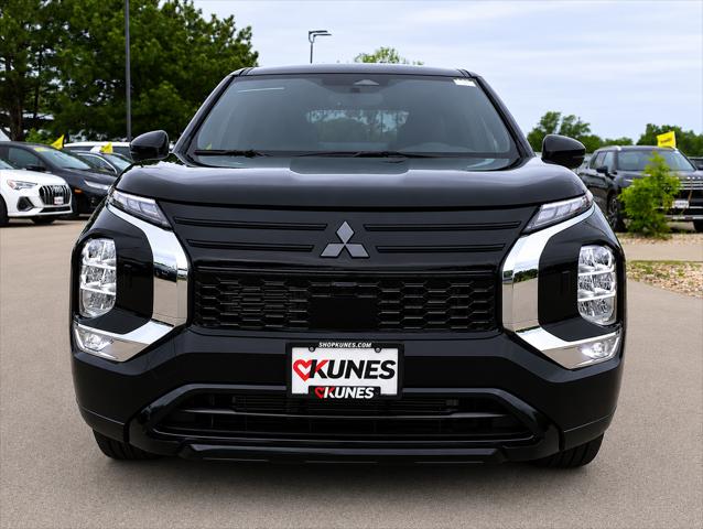 2026 Mitsubishi Outlander LE 1.5T S-AWC