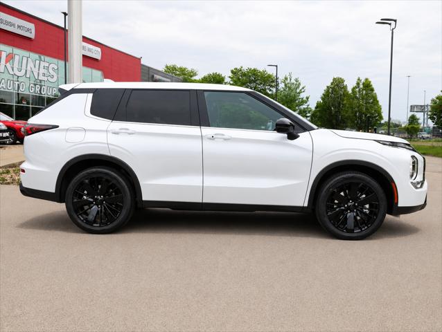 2026 Mitsubishi Outlander LE 1.5T S-AWC