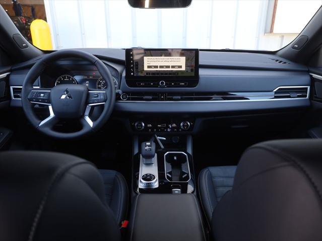 2026 Mitsubishi Outlander LE 1.5T S-AWC