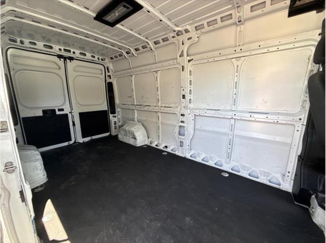 2025 Ram ProMaster 2500 Cargo Van Tradesman High Roof 159" WB w/Pass Seat