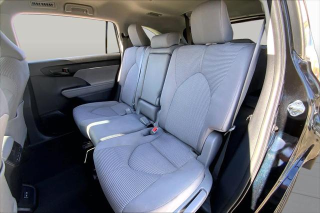 2023 Toyota Highlander LE