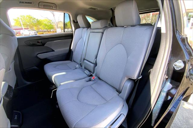 2023 Toyota Highlander LE