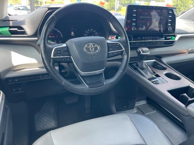 2021 Toyota Sienna XLE