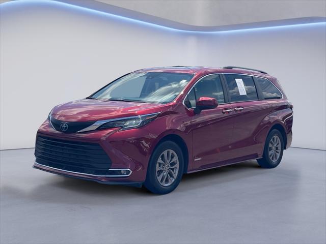 2021 Toyota Sienna XLE