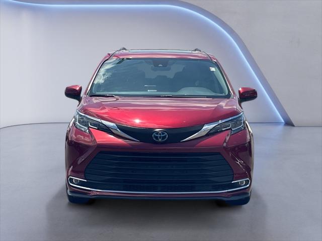 2021 Toyota Sienna XLE