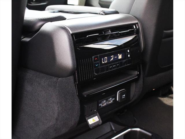 2026 Jeep Grand Wagoneer L 4x2