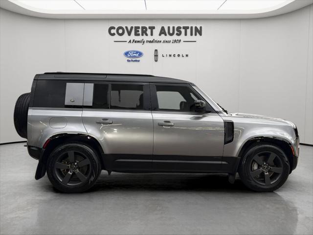2021 Land Rover Defender 110 X-Dynamic SE