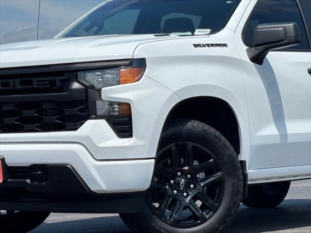 2025 Chevrolet Silverado 1500 2WD Crew Cab Short Bed Custom